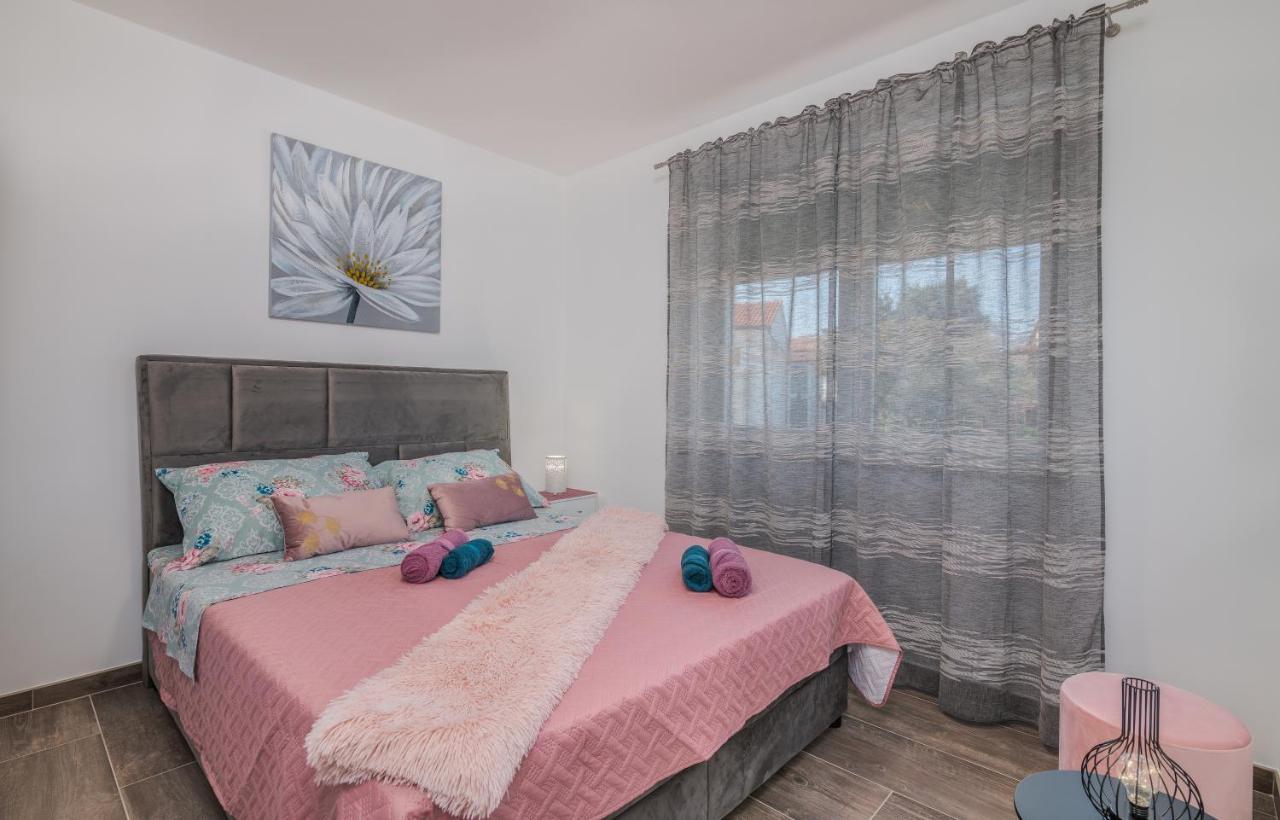Apartman Luxury Lure Крк Экстерьер фото