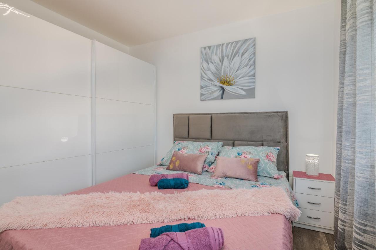 Apartman Luxury Lure Крк Экстерьер фото